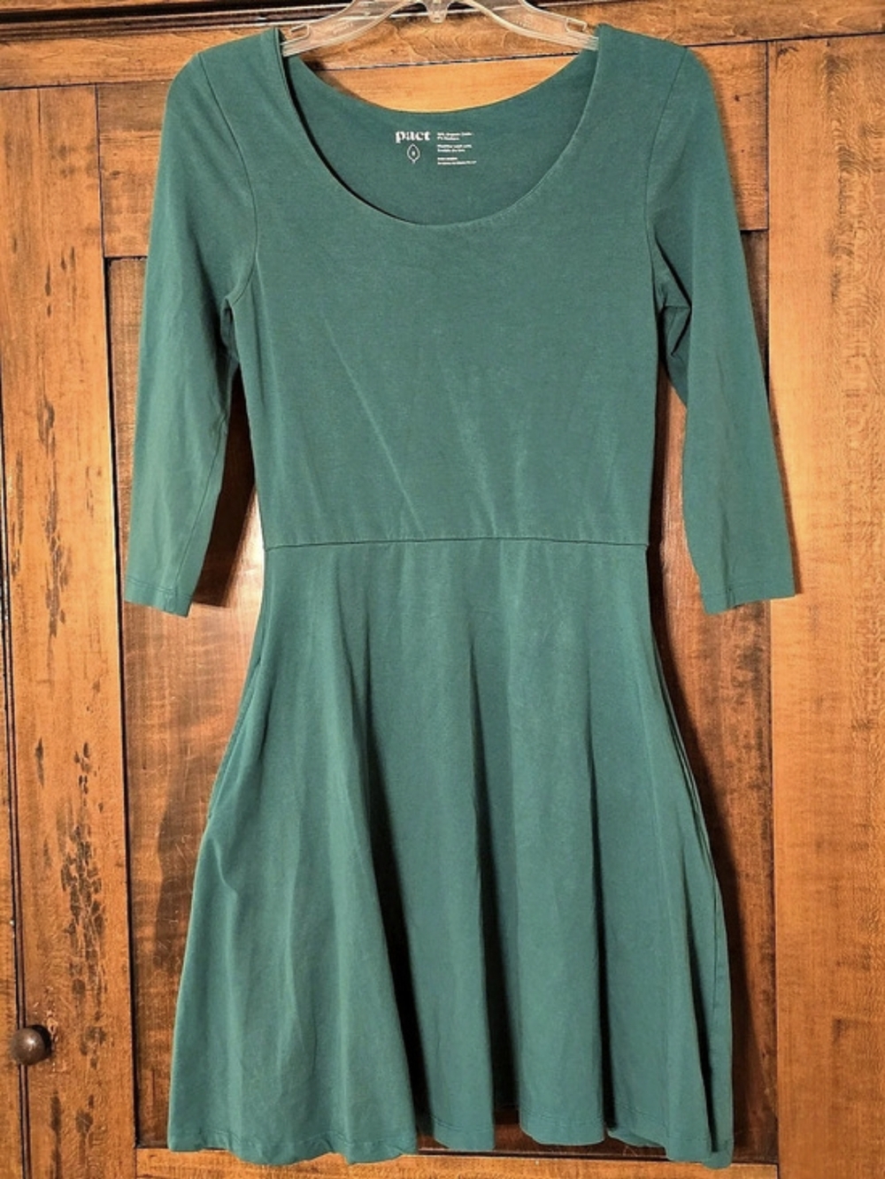 O pact Organic Cotton Long Sleeve Green Dress Size Small Like New